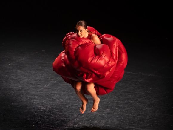 06-040625 COMITRES Archivo fotográfico La Bienal de Flamenco_ @Laura León_ Après vous, madame_001