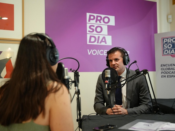 06-050625 foto1 PROSODIA