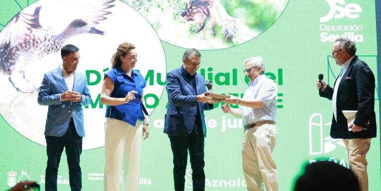 Javier Fernández reivindica que "cada ámbito de decisión importa" para afrontar desde lo local los grandes retos ambientales