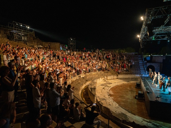 07-030725 FOTO Itálica