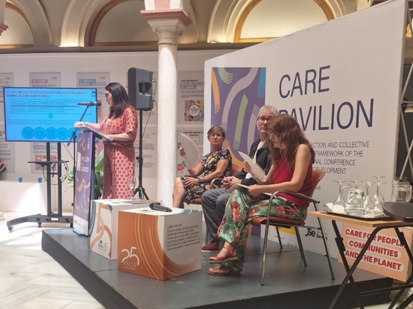 07-040725 Fofo PONENCIA DIPUTADA PABELLÓN DE LOS CUIDADOS