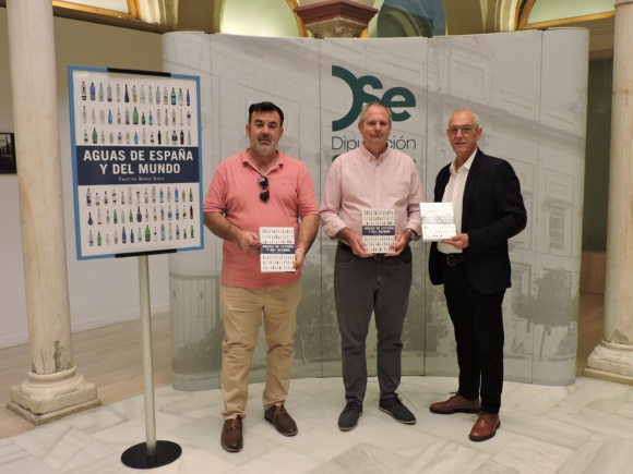 10-141025 FOTO libro 'Aguas de España y del mundo' Casa de la Provincia