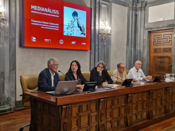 10-271025 MEDIANÁLISIS 1