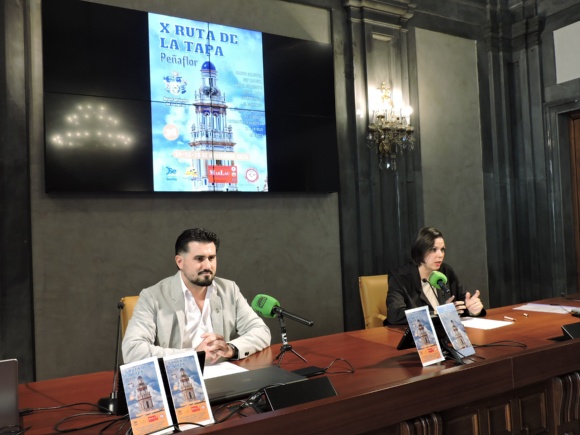 11-041125 Foto PRESENTACIÓN X RUTA DE LA TAPA DE PEÑAFLOR