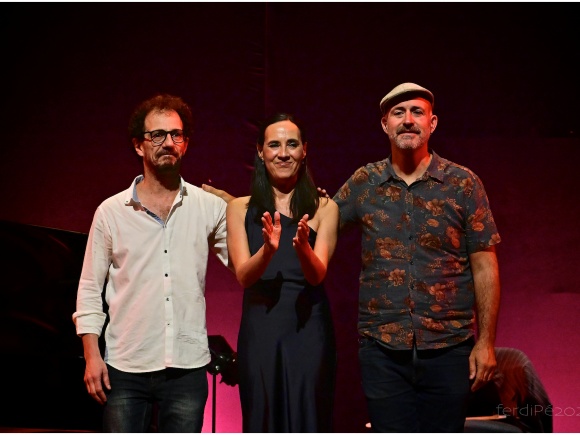 11-121125 JAZZ MARÍA PARRA