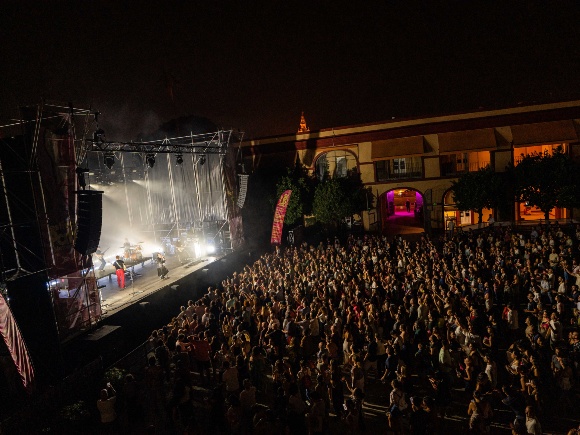 MISS CAFFEINA ©CA¿PSULA33-41