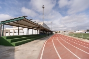 Reparación pista de atletismo en el polideportivo municipal