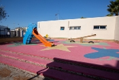 Conservación y mejora de las zonas de juego infantil de los colegios "el olivo" y "ntra. sra. de la antigua"